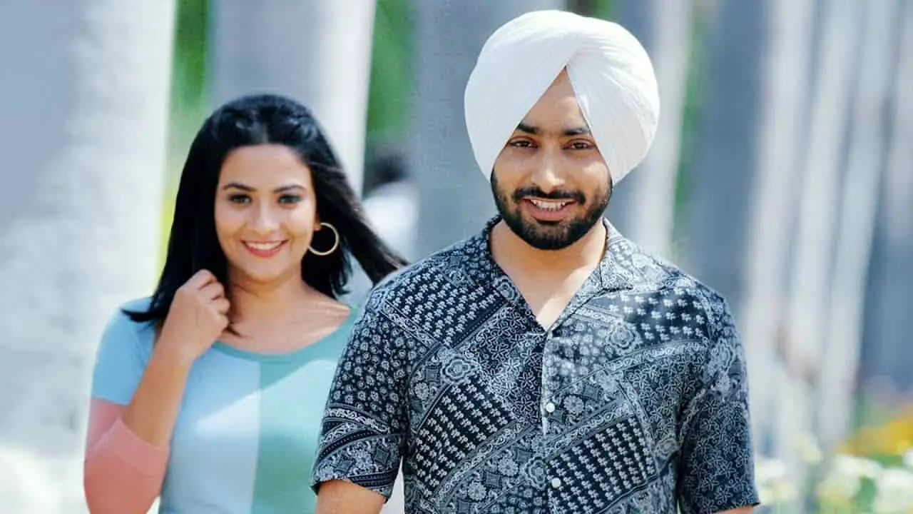 SANU AAJ KAL SHEESHA BADA LYRICS SANU AAJ KAL SHEESHA BADA LYRICS